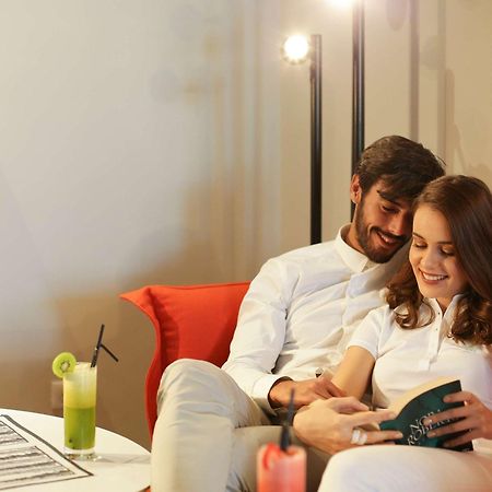 Ibis Casablanca Sidi Maarouf Hotel Eksteriør billede