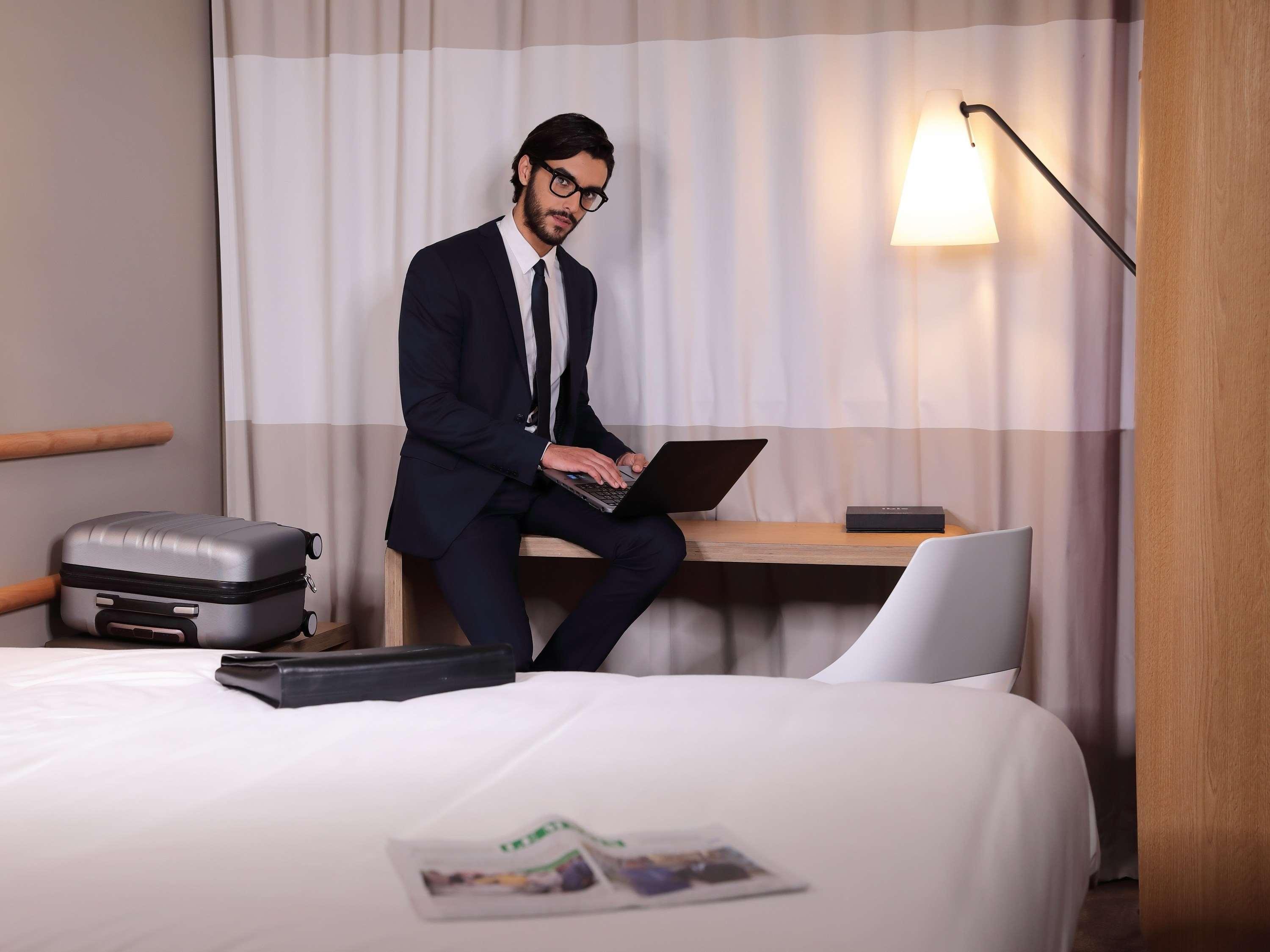 Ibis Casablanca Sidi Maarouf Hotel Eksteriør billede