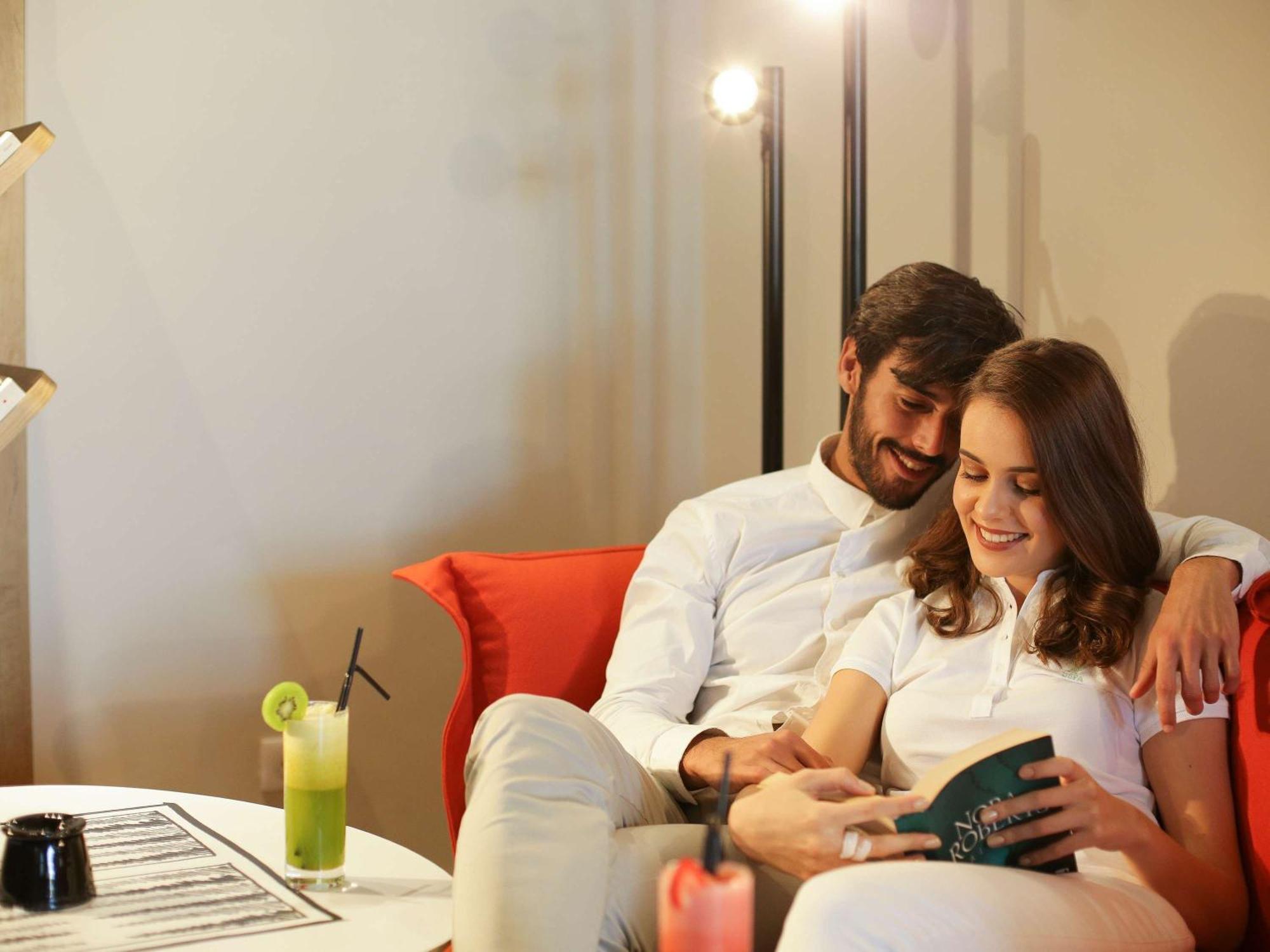 Ibis Casablanca Sidi Maarouf Hotel Eksteriør billede