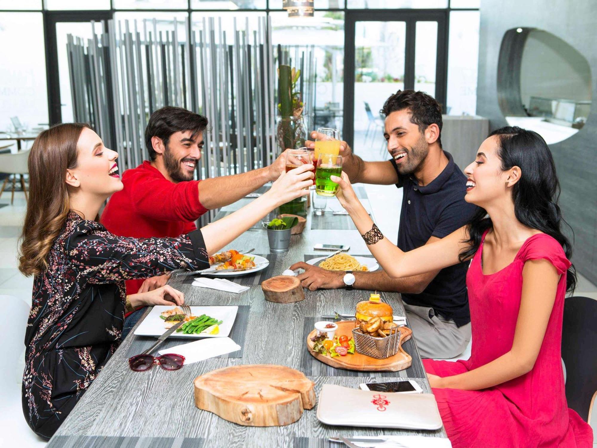 Ibis Casablanca Sidi Maarouf Hotel Eksteriør billede