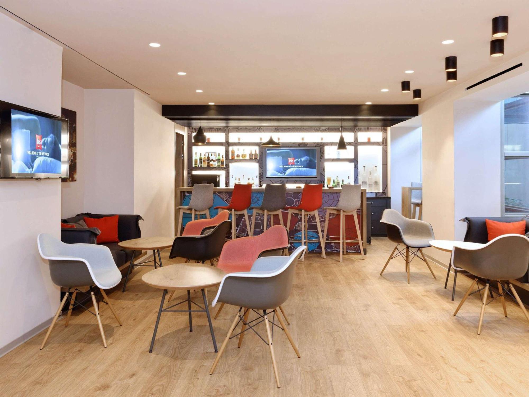 Ibis Casablanca Sidi Maarouf Hotel Eksteriør billede