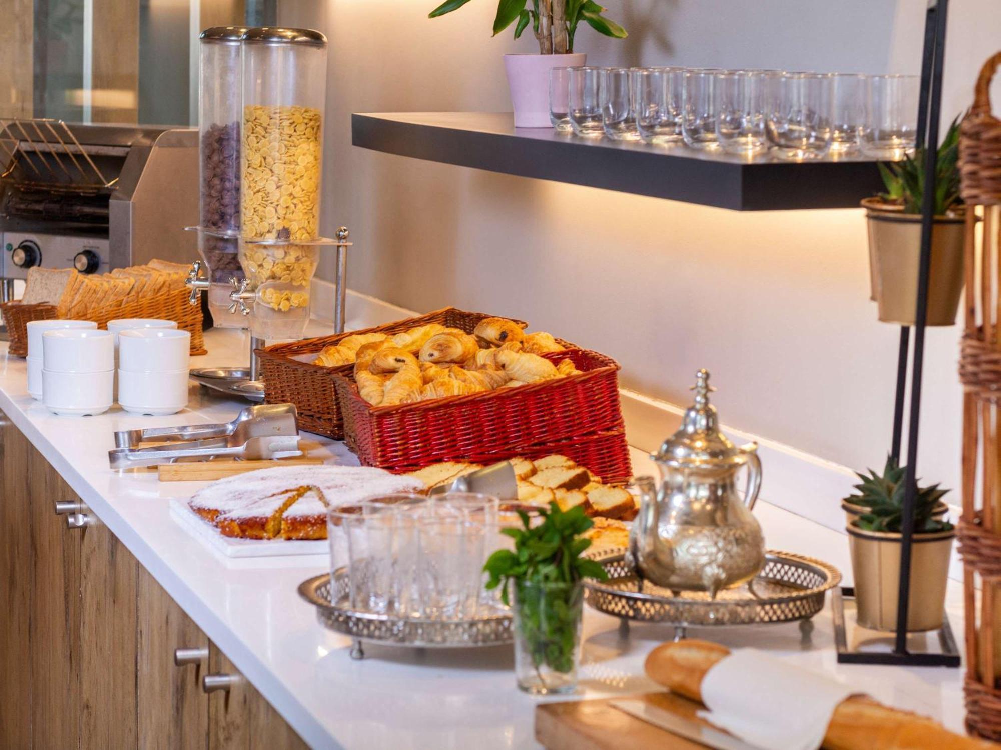 Ibis Casablanca Sidi Maarouf Hotel Eksteriør billede
